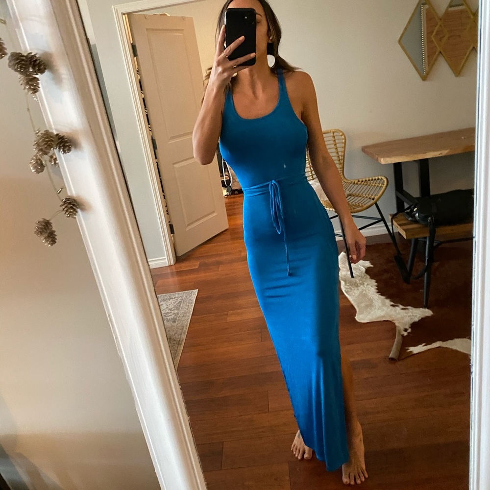 Verge Girl • Blue Tie Backless Dress • 8